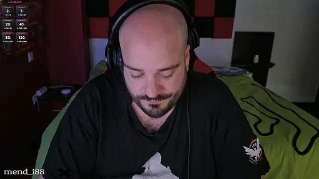 menditeta1 online show from April 7, 5:37 pm