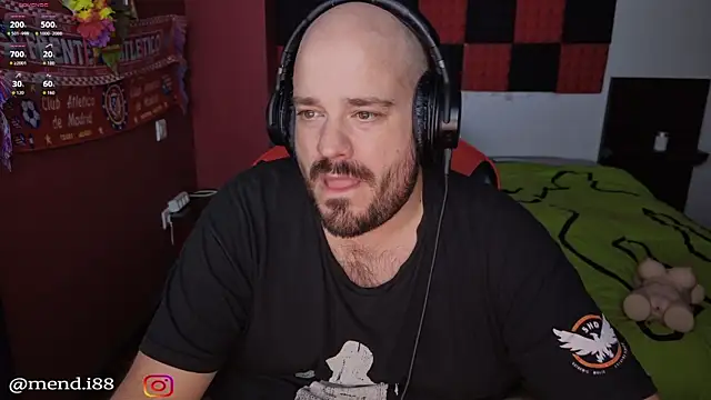 menditeta1 online show from April 10, 9:44 pm