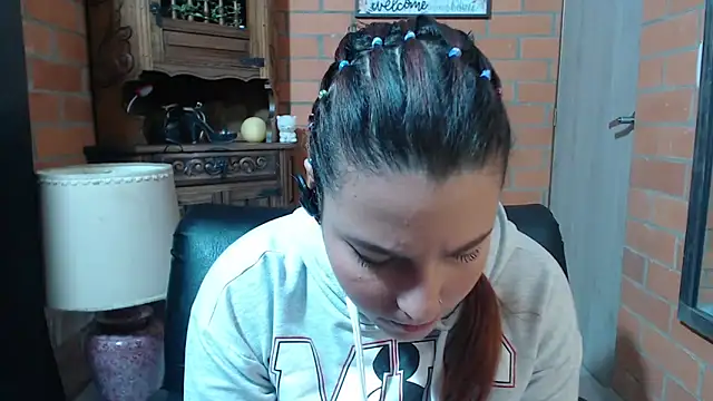 alexia 87 online show from December 2, 11:17 pm