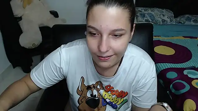 Snapshot of alexia_87 chatting on January 28, 8:47 am alexia 87 online show from January 28, 8:47 am