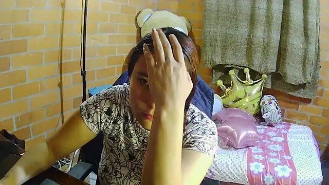 alexia 87 online show from October 27, 2:56 am