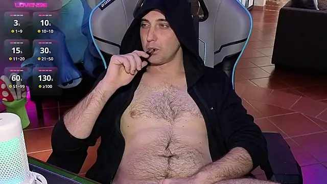 Gil gamesh90 online show from March 1, 10:15 am