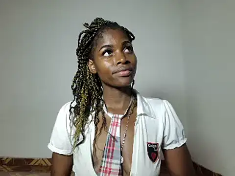 givana love online show from December 13, 6:00 am