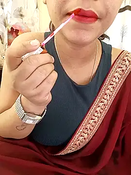 Divya girl online show from December 20, 8:50 am