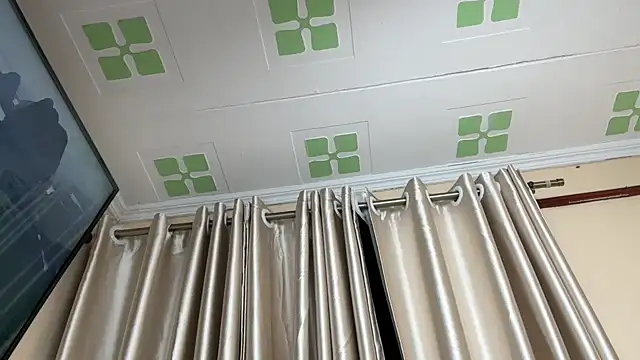 Snapshot of SexyAudreyFuck chatting on November 8, 11:52 pm SexyAudreyFuck online show from November 8, 11:52 pm