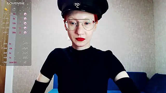 Snapshot of Xxx_goddes_xxX chatting on February 5, 6:48 pm Xxx goddes xxX online show from February 5, 6:48 pm