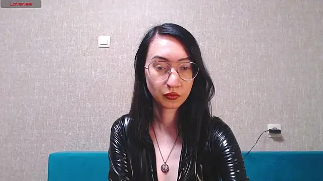 Snapshot of Xxx_goddes_xxX chatting on October 2, 2:42 pm Xxx goddes xxX online show from October 2, 2:42 pm