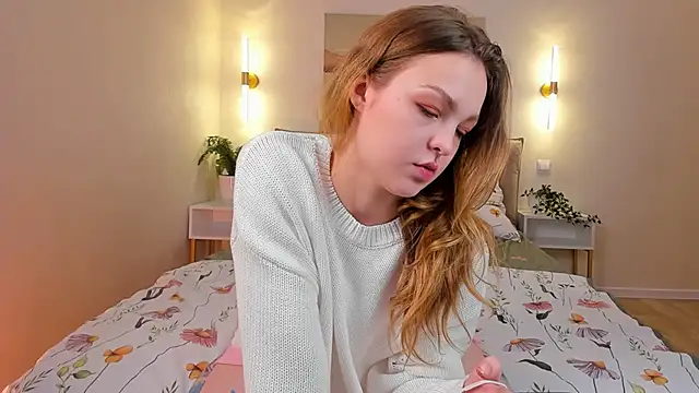 stay with alice online show from October 22, 1:54 pm