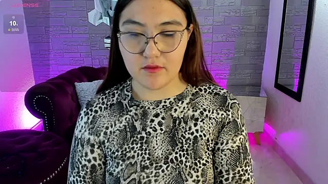 conniejames m online show from November 14, 12:42 pm