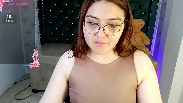 Snapshot of conniejames_m chatting on June 11, 12:24 pm conniejames m online show from June 11, 12:24 pm