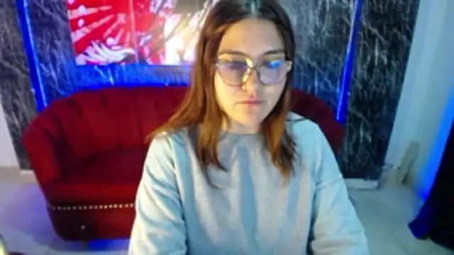 conniejames m online show from April 18, 11:01 am