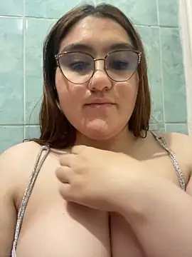 conniejames m online show from September 20, 4:28 am
