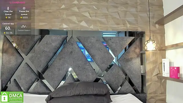 Venus velez  online show from March 11, 11:59 am