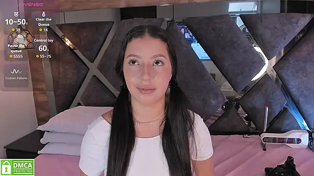Venus velez  online show from June 24, 12:48 pm