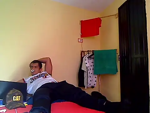 Snapshot of lozter345 chatting on October 3, 9:38 pm lozter345 online show from October 3, 9:38 pm