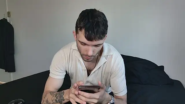 Snapshot of JackDesFeux chatting on June 8, 9:26 pm JackDesFeux online show from June 8, 9:26 pm