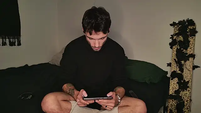 JackDesFeux online show from November 14, 7:23 am