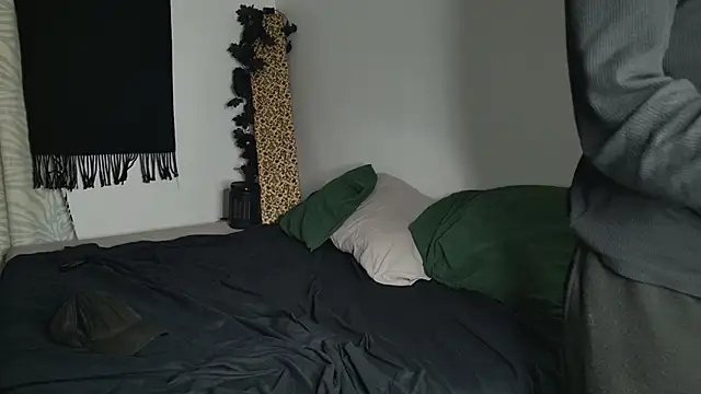 JackDesFeux online show from February 14, 8:03 am