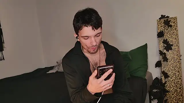 JackDesFeux online show from November 10, 9:58 am