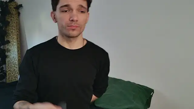 JackDesFeux online show from February 1, 5:44 pm