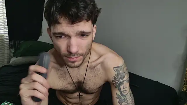 JackDesFeux online show from March 7, 1:38 pm