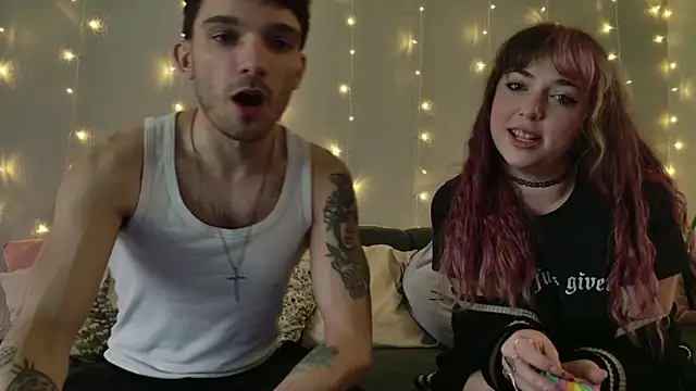 JackDesFeux online show from March 21, 8:24 pm