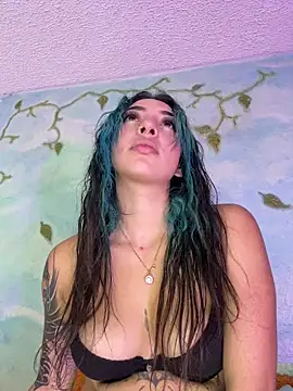 Snapshot of SaturnooStonee chatting on November 14, 9:13 am SaturnooStonee online show from November 14, 9:13 am