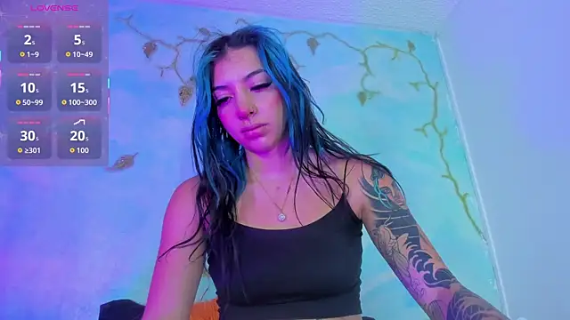 Snapshot of SaturnooStonee chatting on October 14, 4:35 am SaturnooStonee online show from October 14, 4:35 am