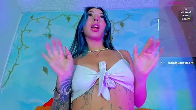 SaturnooStonee online show from January 13, 1:31 am