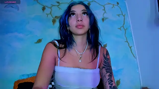 SaturnooStonee online show from March 4, 3:36 am