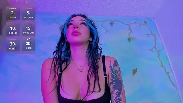 Snapshot of SaturnooStonee chatting on November 7, 8:08 am SaturnooStonee online show from November 7, 8:08 am