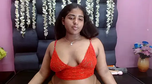 Snapshot of Sofia_Hernandez_ chatting on March 1, 8:45 am Sofia Hernandez online show from March 1, 8:45 am