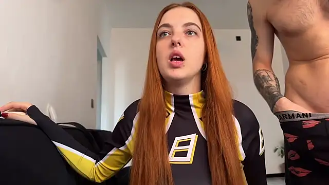 Snapshot of Chaptertoo chatting on September 21, 11:04 am Chaptertoo online show from September 21, 11:04 am