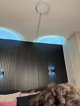 kendall coxx online show from April 11, 6:21 am