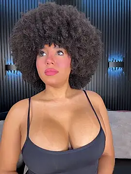 kendall coxx online show from April 26, 4:32 am