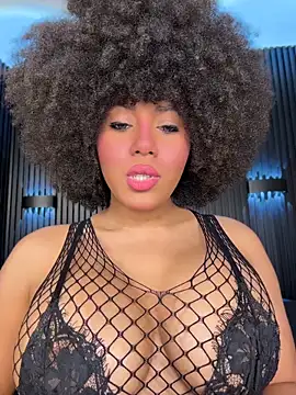 Snapshot of kendall_coxx chatting on June 8, 2:34 am kendall coxx online show from June 8, 2:34 am