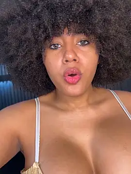 kendall coxx online show from December 4, 8:35 am