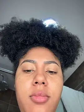 kendall coxx online show from November 9, 7:01 am