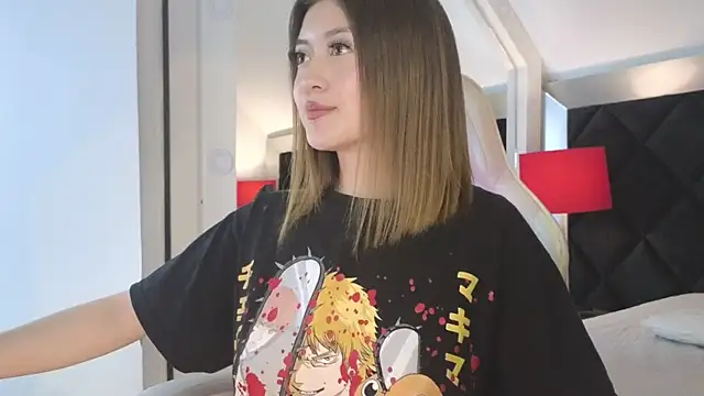 Snapshot of Angela_Torres_ chatting on October 13, 3:35 pm Angela Torres online show from October 13, 3:35 pm