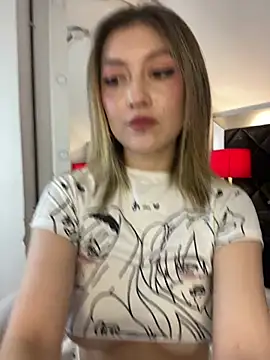 Snapshot of Angela_Torres_ chatting on June 20, 4:01 pm Angela Torres online show from June 20, 4:01 pm