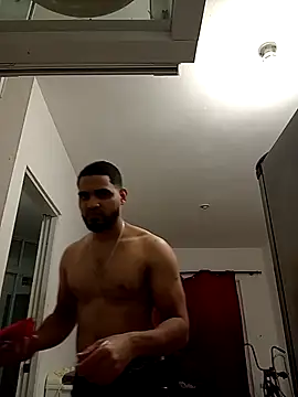 Snapshot of luismanuel_1998 chatting on December 3, 11:58 pm luismanuel 1998 online show from December 3, 11:58 pm