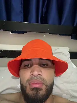 luismanuel 1998 online show from March 4, 2:52 am