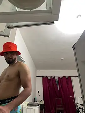 luismanuel 1998 online show from March 3, 3:02 am