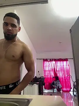 luismanuel 1998 online show from April 12, 4:10 pm