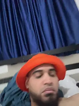 luismanuel 1998 online show from March 29, 2:46 am