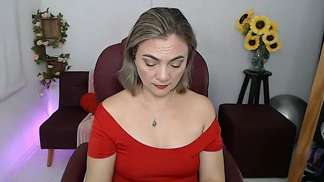 ana milf online show from May 14, 2:03 pm
