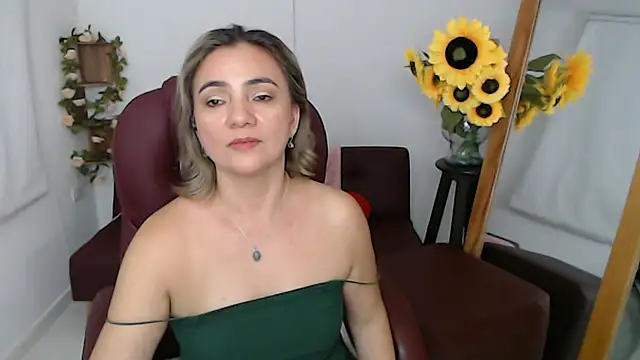 ana milf online show from July 14, 12:54 am
