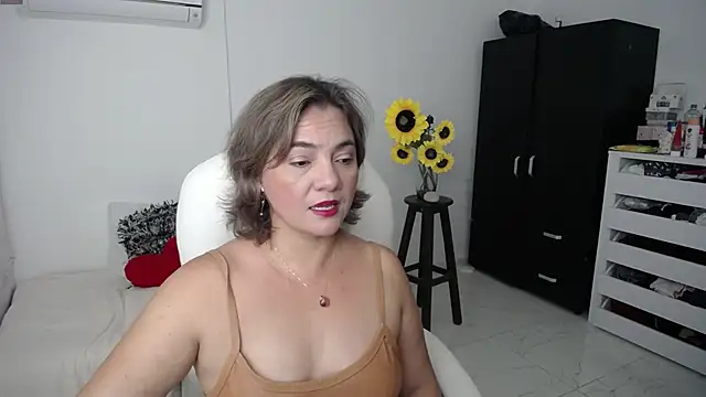 Snapshot of ana_milf chatting on March 13, 7:17 pm ana milf online show from March 13, 7:17 pm