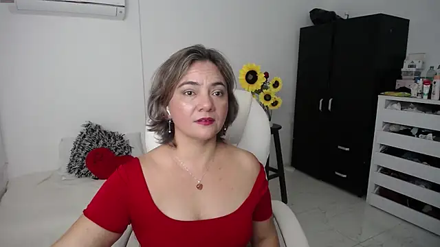 Snapshot of ana_milf chatting on March 11, 3:02 pm ana milf online show from March 11, 3:02 pm