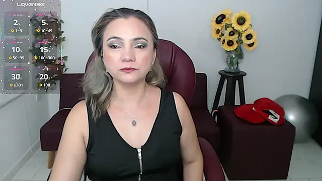 ana milf online show from April 14, 12:32 pm